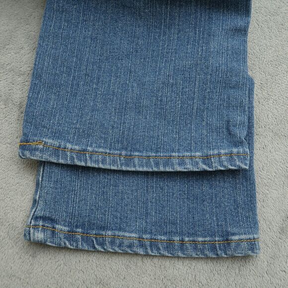 Levi's 550 Jeans Women's Size 8M Blue Mid-Rise Relaxed Bootcut 28.5" Inseam - Picture 15 of 16